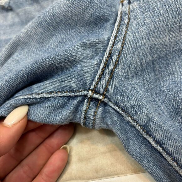 Ladies Judy Blue Mid Rise Distressed Straight Leg Jeans Size 30 - Picture 11 of 14